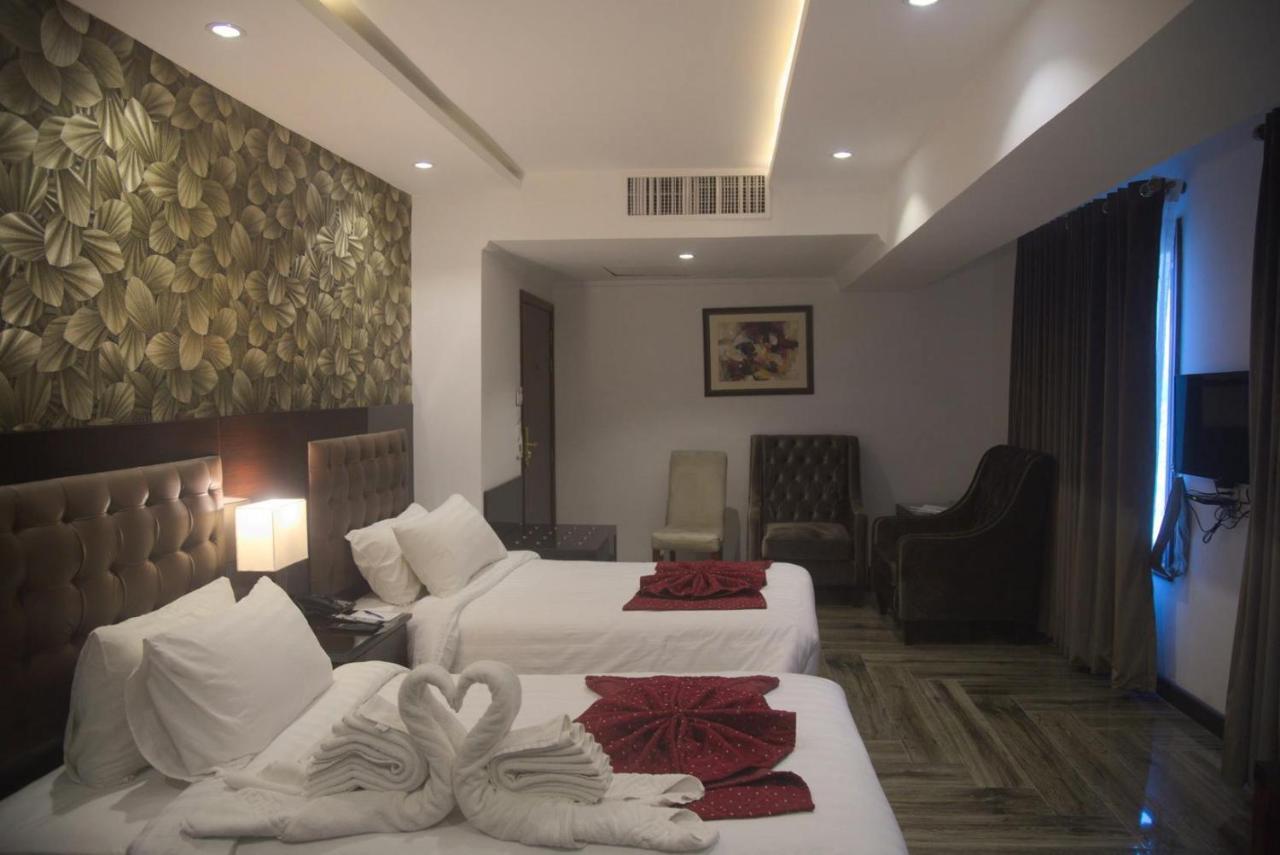 Savoey Hotel Lahore Exterior photo
